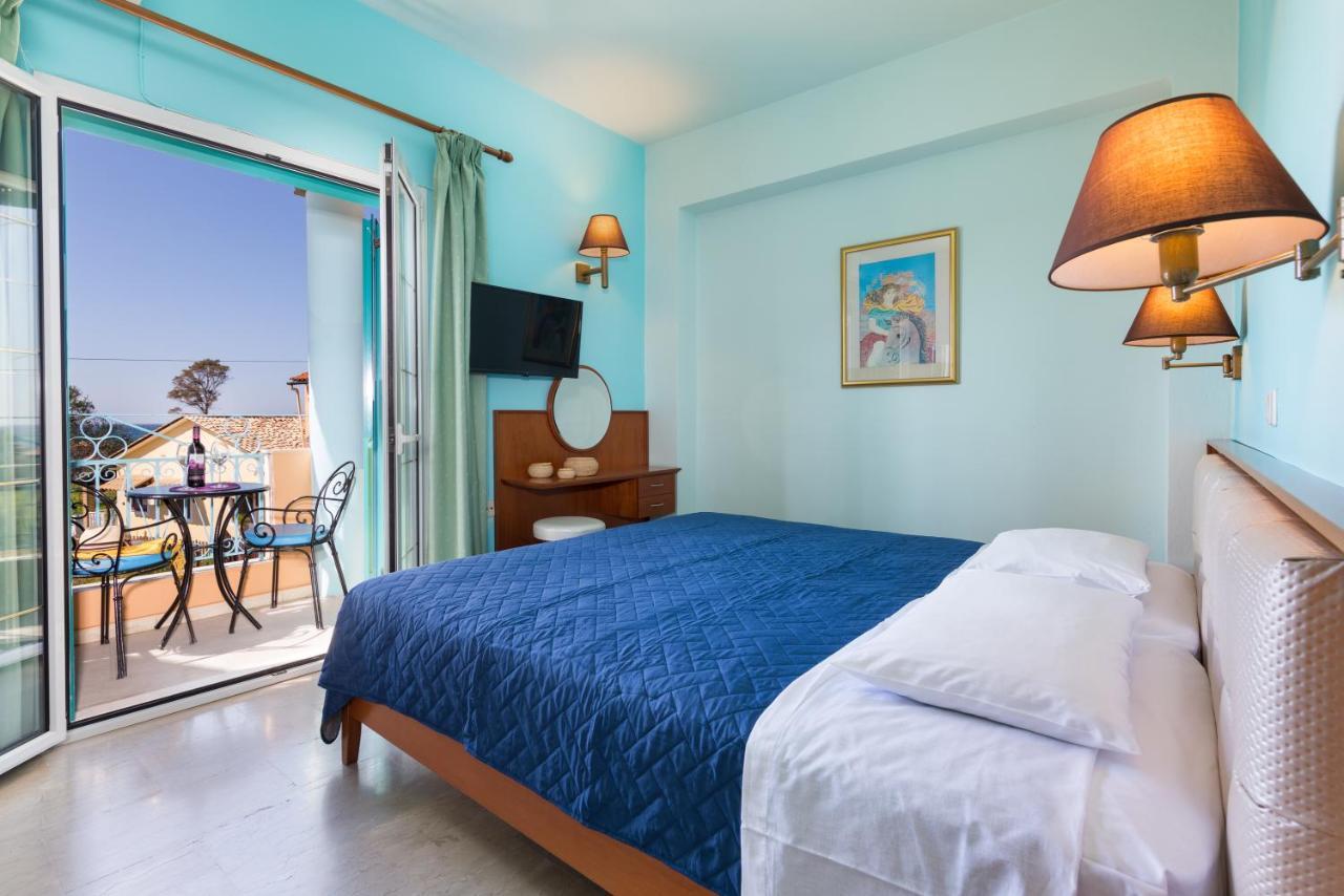 Poseidon Suites By Corfuescapes อากิออส กอร์ดิออส ภายนอก รูปภาพ
